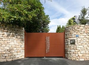 kostum lug decor fresk menhir portail aluminium
